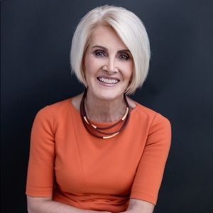 Meet your Posher, Elin